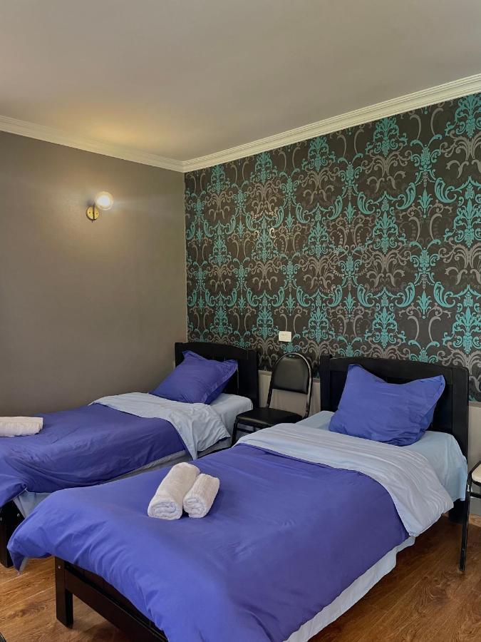 Piligrim Kazbegi Hotel Bagian luar foto