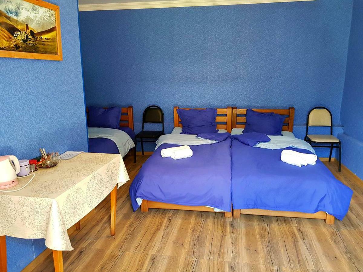 Piligrim Kazbegi Hotel Bagian luar foto
